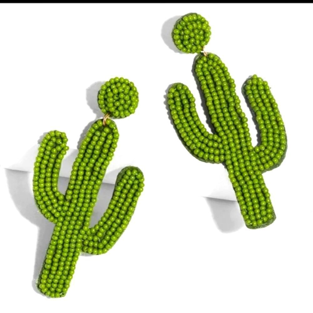 NEW BRIGHT & HAPPY CACTUS BEADED EARRINGS CINCO DE MAYO